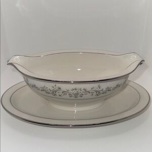 Noritake Gravy Boat w Attached Under Plate Parkridge Pattern
